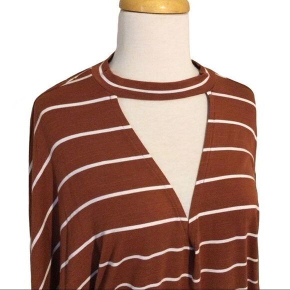 FOREVER 21 Choker‎ Neckline Brown Striped V Pullover Top S - Picture 3 of 8